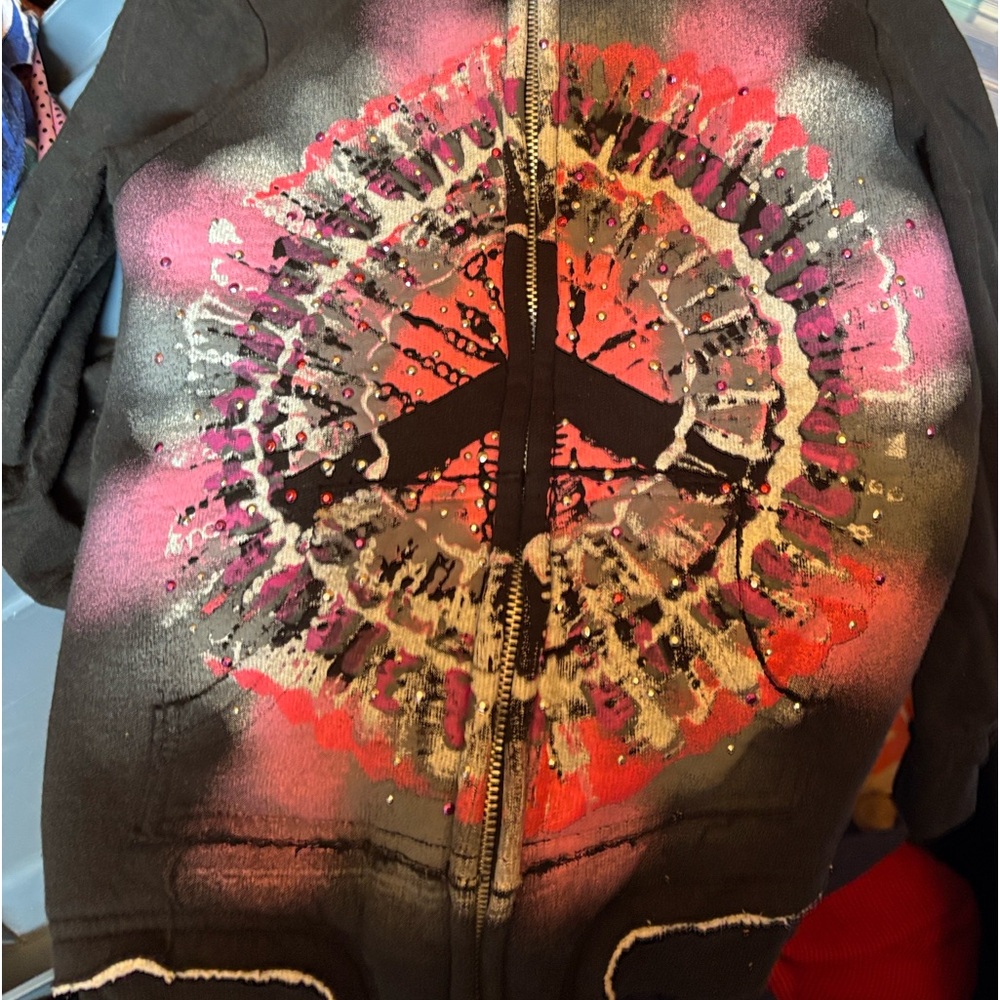 Kyut Fleece Hoodie peace sign tie dye size girls Small